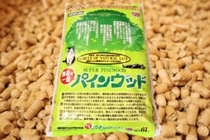 パインウッド（パッケージ表）