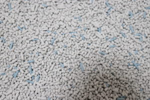 消臭剤から生まれたねこ砂（砂）