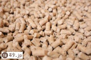 長時間使えて臭わない天然ひのきチップ（砂粒）