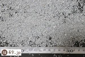 猫砂1番の砂のサイズ