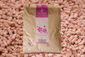 サクラの香りの猫砂のアイキャッチ画像