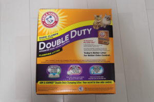 Double Duty Cat Litter（パッケージ表）